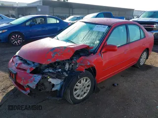 2004 Honda Civic LX with VIN 2HGES16584H548825, listed as a IAAI auction lot 41477784 with 152,581 mi miles. Bid and sale history available at carsss.com. Image 6.
