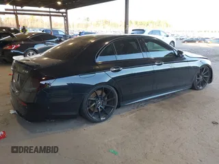 2020 Mercedes-Benz E 53 AMG with VIN WDDZF6BB6LA725940, listed as a IAAI auction lot 41265495 with 73,447 mi miles and . Bid and sale history available at DreamBid. Image 4.