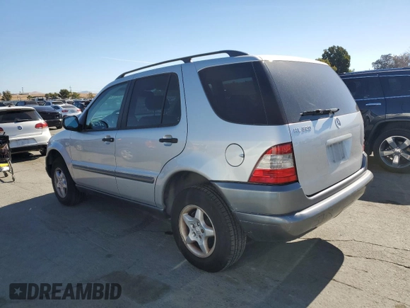 1999 Mercedes-Benz M-Class with VIN 4JGAB54E6XA117647, listed as a Copart auction lot 77284714 with 124,150 mi miles and Clean Title. Bid and sale history available at carsss.com. Image 2.
