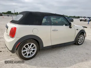 2017 MINI Convertible Cooper z VIN WMWWG5C32H3C20341, wystawiony jako Copart lot #57039685 z przebiegiem 100 575 mil mil oraz Szkoda całkowita • Salvage title. Historia ofert i sprzedaży dostępna na DreamBid. Obrazek 3.