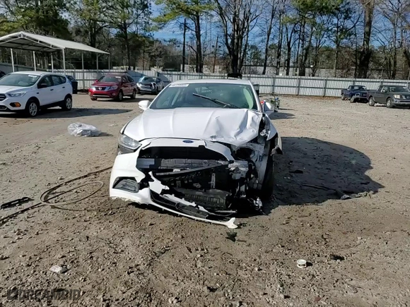 2014 Ford Fusion SE with VIN 1FA6P0H7XE5395974, listed as a Copart auction lot 46139965 with NaN miles and Salvage Title. Bid and sale history available at carsss.com. Image 13.