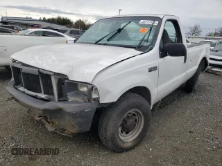 2004 Ford F-250 XL z VIN 1FTNF20L14EB16584, wystawiony jako Copart lot #43777135 z przebiegiem 290 935 mil mil oraz Tytuł czysty. Historia ofert i sprzedaży dostępna na DreamBid. Obrazek 1.