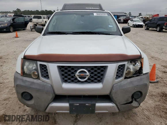 2014 Nissan Xterra S with VIN 5N1AN0NU2EN811225, listed as a Copart auction lot 86656564 with 160,476 mi miles and Salvage title. Bid and sale history available at DreamBid. Image 5.