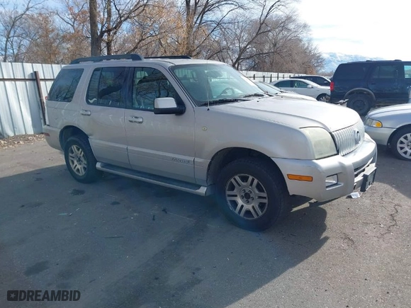2007 Mercury Mountaineer with VIN 4M2EU47E27UJ17496, listed as a IAAI auction lot 41285295 with 218,281 mi miles. Bid and sale history available at carsss.com. Image 1.