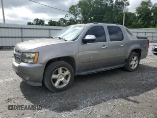 2008 Chevrolet Avalanche LS with VIN 3GNFK123X8G103166, listed as a Copart auction lot 57874455 with 255,984 mi miles and Salvage title. Bid and sale history available at DreamBid. Image 1.
