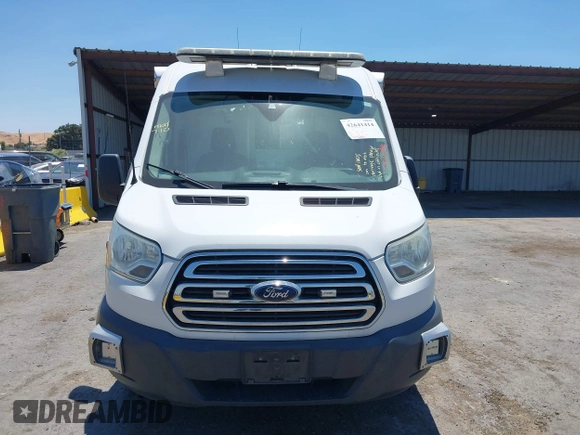 2017 Ford Transit z VIN 1FDYR2CM3HKA31676, wystawiony jako IAAI lot #42641414 z przebiegiem 315 686 mil mil oraz . Historia ofert i sprzedaży dostępna na DreamBid. Obrazek 12.