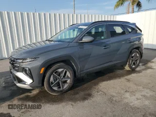 2025 Hyundai Tucson SEL with VIN 5NMJB3DE8SH481267, listed as a Copart auction lot 54500005 with 10,986 mi miles and Salvage Title. Bid and sale history available at DreamBid. Image 1.