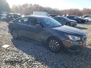 2019 Subaru Legacy z VIN 4S3BNAB68K3004476, wystawiony jako Copart lot #80351604 z przebiegiem 157 365 mil mil oraz Szkody całkowita. Historia ofert i sprzedaży dostępna na DreamBid. Obrazek 4.