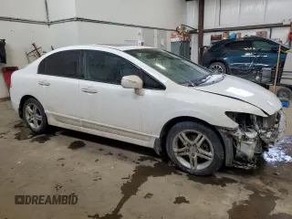 2008 Acura CSX z VIN 2HHFD56598H202757, wystawiony jako Copart lot #49389465 z przebiegiem 155 893 mil mil oraz Szkoda całkowita • Salvage title. Historia ofert i sprzedaży dostępna na DreamBid. Obrazek 4.