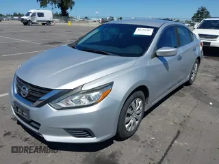 2016 Nissan Altima S z VIN 1N4AL3AP2GN316463, wystawiony jako IAAI lot #42339307 z przebiegiem 101 857 mil mil oraz . Historia ofert i sprzedaży dostępna na DreamBid. Obrazek 17.