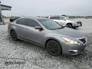 2014 Nissan Altima S with VIN 1N4AL3AP0EC323193, listed as a Copart auction lot 51502125 with 201,228 mi miles and Clean Title. Bid and sale history available at DreamBid. Image 4.