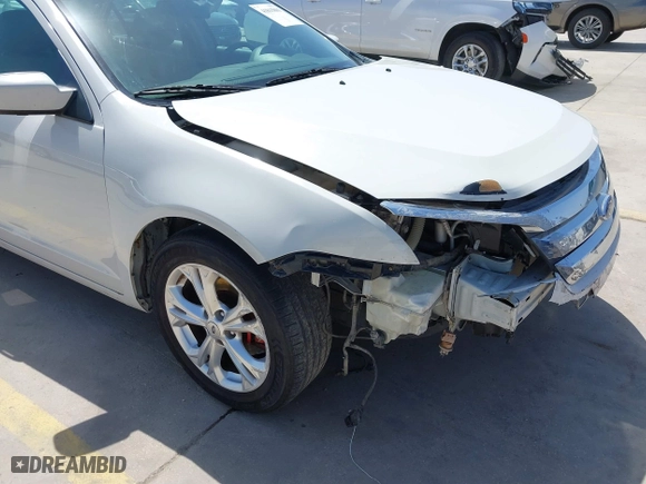 2012 Ford Fusion SE with VIN 3FAHP0HA8CR261558, listed as a IAAI auction lot 41815881 with 125,827 mi miles. Bid and sale history available at carsss.com. Image 6.