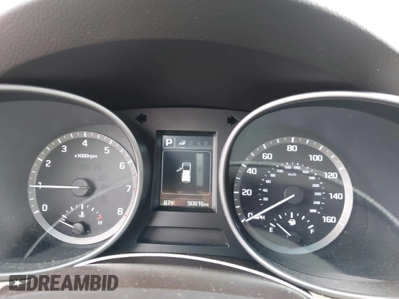2017 Hyundai Santa Fe 2.4L with VIN 5XYZTDLB6HG458652, listed as a IAAI auction lot 42081160 with 90,816 mi miles and . Bid and sale history available at DreamBid. Image 7.