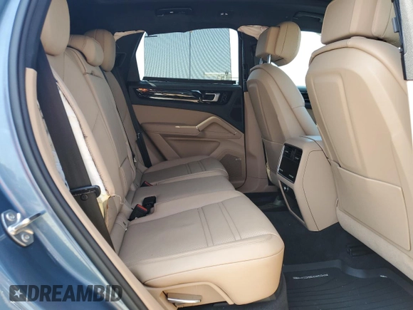 2019 Porsche Cayenne S с VIN WP1AB2AY2KDA63934, выставлен на аукционе Copart как лот 59720965 с пробегом 29 213 миль миль и Списание • Salvage title. История ставок и продаж доступна на DreamBid. Изображение 11.
