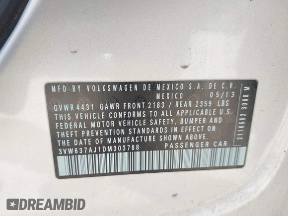 2013 Volkswagen Jetta Hybrid SE z VIN 3VW637AJ1DM303788, wystawiony jako IAAI lot #42205720 z przebiegiem 242 957 mil mil oraz . Historia ofert i sprzedaży dostępna na DreamBid. Obrazek 9.