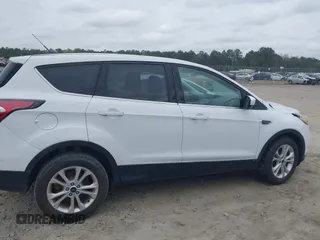 2017 Ford Escape SE with VIN 1FMCU0GD2HUB03804, listed as a IAAI auction lot 41842496 with 197,373 mi miles. Bid and sale history available at carsss.com. Image 12.