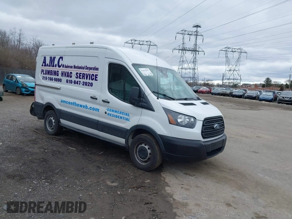 2018 Ford Transit with VIN 1FTYR1CM6JKB49306, listed as a IAAI auction lot 41695457 with 121,124 mi miles and . Bid and sale history available at DreamBid. Image 1.