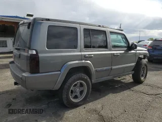 2008 Jeep Commander Sport with VIN 1J8HG48K18C184699, listed as a Copart auction lot 54739305 with 185,950 mi miles and Salvage title. Bid and sale history available at DreamBid. Image 3.