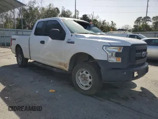 2015 Ford F-150 XLT with VIN 1FTFX1EF0FKD91110, listed as a Copart auction lot 46293365 with 208,399 mi miles and Salvage Title. Bid and sale history available at carsss.com. Image 4.