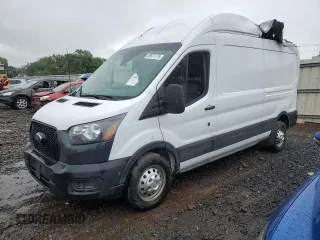 2023 Ford Transit Cargo z VIN 1FTBR2X81PKA94796, wystawiony jako Copart lot #59571775 z przebiegiem Nie podano mil oraz Szkoda całkowita • Salvage title. Historia ofert i sprzedaży dostępna na DreamBid. Obrazek 1.