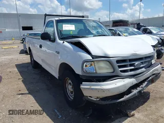 2000 Ford F-150 with VIN 1FTZF1724YKB07961, listed as a IAAI auction lot 42549926 with 186,865 mi miles and . Bid and sale history available at DreamBid. Image 1.