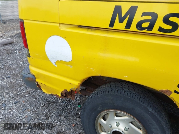 2006 Ford Econoline Cargo with VIN 1FTNE24W76HB25668, listed as a IAAI auction lot 42183528 with 225,468 mi miles and . Bid and sale history available at carsss.com. Image 17.
