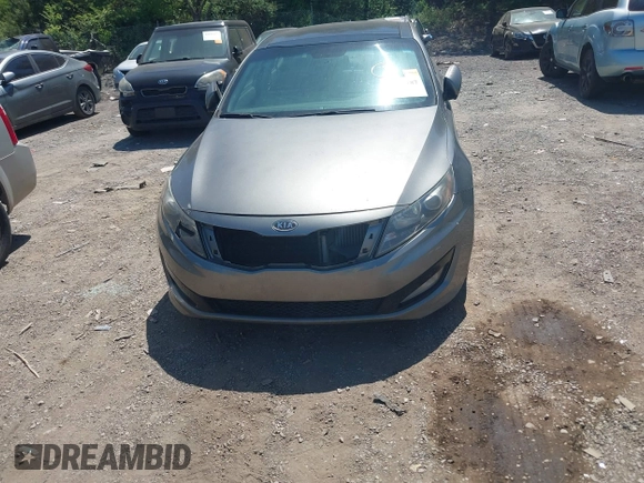 2012 Kia Optima SX z VIN 5XXGR4A64CG031334, wystawiony jako IAAI lot #42045187 z przebiegiem 251 069 mil mil oraz . Historia ofert i sprzedaży dostępna na DreamBid. Obrazek 6.
