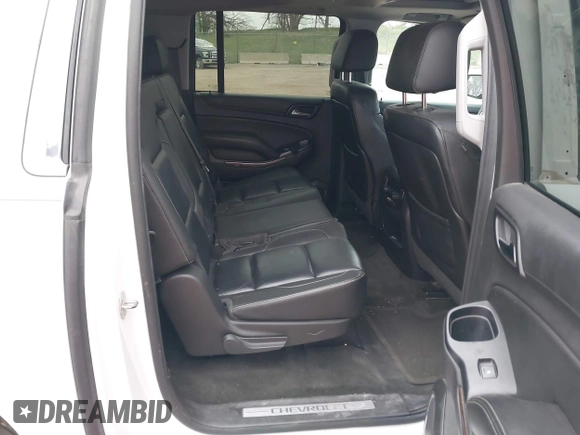 2015 Chevrolet Suburban LT with VIN 1GNSKJKC7FR547276, listed as a IAAI auction lot 42041289 with 189,075 mi miles and . Bid and sale history available at DreamBid. Image 8.