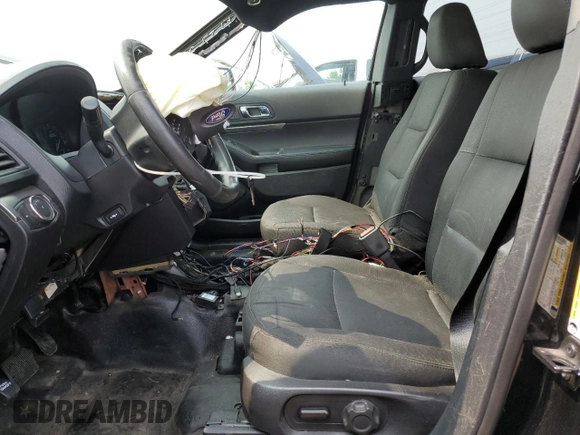 2017 Ford Police Interceptor Utility with VIN 1FM5K8AR4HGE02145, listed as a Copart auction lot 60424045 with Not provided miles and Salvage title. Bid and sale history available at DreamBid. Image 7.