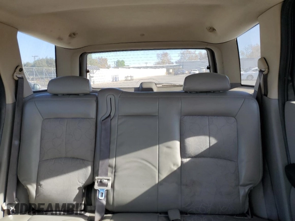 2005 Saturn VUE with VIN 5GZCZ634X5S811173, listed as a Copart auction lot 86158494 with 187,348 mi miles and Salvage Title. Bid and sale history available at carsss.com. Image 10.