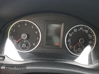 2015 Volkswagen Tiguan SE z VIN WVGBV7AXXFW606017, wystawiony jako Copart lot #51005745 z przebiegiem Nie podano mil oraz Szkoda całkowita • Salvage title. Historia ofert i sprzedaży dostępna na DreamBid. Obrazek 9.