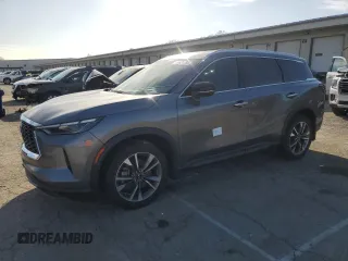 2023 Infiniti QX60 Luxe z VIN 5N1DL1FS5PC354947, wystawiony jako Copart lot #53531755 z przebiegiem 28 644 mil mil oraz Szkoda całkowita • Salvage title. Historia ofert i sprzedaży dostępna na DreamBid. Obrazek 1.