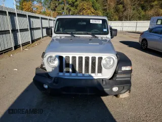 2022 Jeep Wrangler Unlimited Sport S with VIN 1C4HJXDG5NW239967, listed as a Copart auction lot 82288754 with 65,568 mi miles and Salvage Title. Bid and sale history available at carsss.com. Image 5.