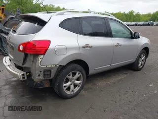 2011 Nissan Rogue S z VIN JN8AS5MV9BW689283, wystawiony jako IAAI lot #42321097 z przebiegiem 143 889 mil mil oraz . Historia ofert i sprzedaży dostępna na DreamBid. Obrazek 4.