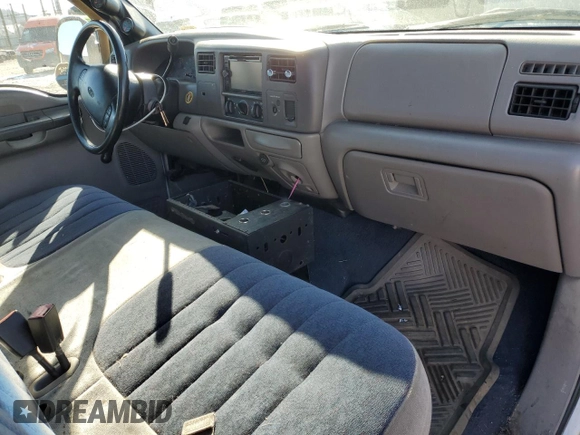 2001 Ford F-350 with VIN 1FDWF36F91ED51169, listed as a Copart auction lot 42299565 with 309,628 mi miles and Clean title. Bid and sale history available at DreamBid. Image 8.