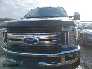 2017 Ford Super Duty F-250 SRW Lariat with VIN 1FT7W2BTXHEE16331, listed as a IAAI auction lot 41770428 with 71,992 mi miles. Bid and sale history available at carsss.com. Image 12.