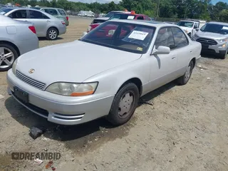 1994 Lexus ES 300 с VIN JT8GK13T3R0057082, выставлен на аукционе IAAI как лот 42439019 с пробегом 164 141 миль миль и . История ставок и продаж доступна на DreamBid. Изображение 2.