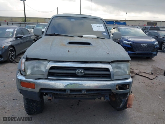 1998 Toyota 4Runner Limited with VIN JT3HN87R7W0184602, listed as a IAAI auction lot 41942100 with 272,823 mi miles. Bid and sale history available at carsss.com. Image 11.