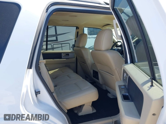 2016 Ford Expedition XLT с VIN 1FMJU1HT1GEF08323, выставлен на аукционе IAAI как лот 41839953 с пробегом 146 464 миль миль и . История ставок и продаж доступна на DreamBid. Изображение 8.