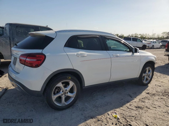 2018 Mercedes-Benz GLA with VIN WDCTG4GB5JJ492182, listed as a Copart auction lot 49814595 with 76,096 mi miles and Salvage Title. Bid and sale history available at carsss.com. Image 3.