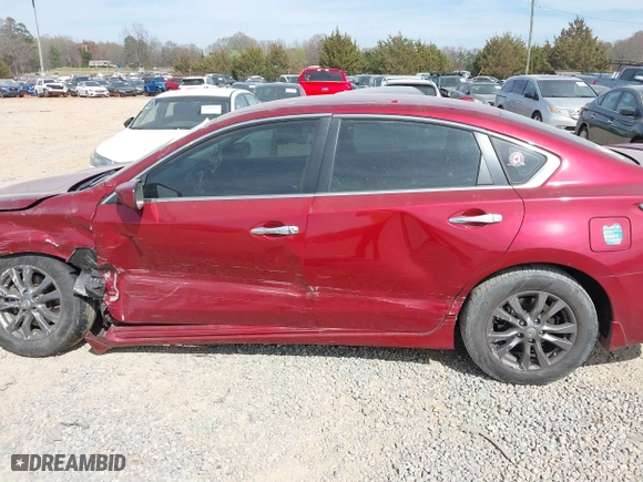 2015 Nissan Altima 2.5 with VIN 1N4AL3AP2FC179390, listed as a IAAI auction lot 41833729 with 191,760 mi miles. Bid and sale history available at carsss.com. Image 13.