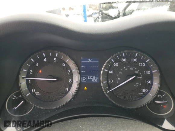 2015 Infiniti Q70 z VIN JN1BY1AR7FM560994, wystawiony jako Copart lot #86988034 z przebiegiem 92 028 mil mil oraz Szkoda całkowita • Salvage title. Historia ofert i sprzedaży dostępna na DreamBid. Obrazek 9.