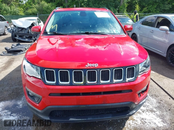 2020 Jeep Compass Latitude with VIN 3C4NJCBB2LT205894, listed as a IAAI auction lot 42284889 with 85,588 mi miles and . Bid and sale history available at DreamBid. Image 12.