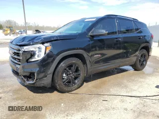 2022 GMC Terrain AT4 z VIN 3GKALYEV3NL222481, wystawiony jako Copart lot #52229655 z przebiegiem 46 608 mil mil oraz Szkoda całkowita • Salvage title. Historia ofert i sprzedaży dostępna na DreamBid. Obrazek 1.
