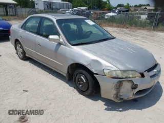 1998 Honda Accord EX with VIN 1HGCG5654WA046962, listed as a IAAI auction lot 42270448 with 195,131 mi miles and . Bid and sale history available at DreamBid. Image 1.