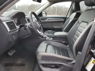 2023 Volkswagen Atlas SEL Premium R-Line with VIN 1V2FR2CA5PC552133, listed as a Copart auction lot 47933765 with 19,564 mi miles and Salvage title. Bid and sale history available at DreamBid. Image 7.