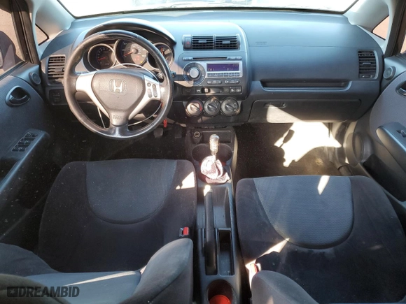 2008 Honda Fit Sport with VIN JHMGD37688S008909, listed as a Copart auction lot 43049265 with 267,401 mi miles and Salvage Title. Bid and sale history available at carsss.com. Image 8.