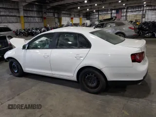 2010 Volkswagen Jetta S z VIN 3VWJZ7AJXAM038177, wystawiony jako Copart lot #74229384 z przebiegiem 74 778 mil mil oraz Szkoda całkowita • Salvage title. Historia ofert i sprzedaży dostępna na DreamBid. Obrazek 2.