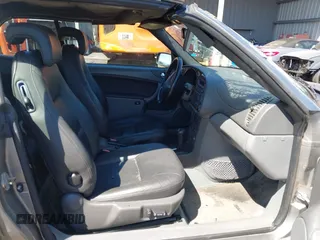 2002 Saab 9-3 SE z VIN YS3DF78K727009327, wystawiony jako IAAI lot #41839157 z przebiegiem 88 140 mil mil oraz . Historia ofert i sprzedaży dostępna na DreamBid. Obrazek 5.