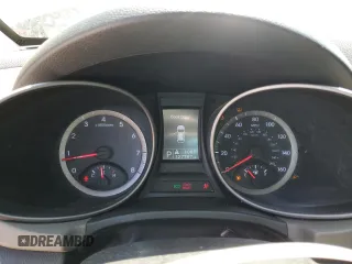 2014 Hyundai Santa Fe with VIN 5XYZU3LB2EG173692, listed as a Copart auction lot 62201975 with 127,787 mi miles and Clean title. Bid and sale history available at DreamBid. Image 9.